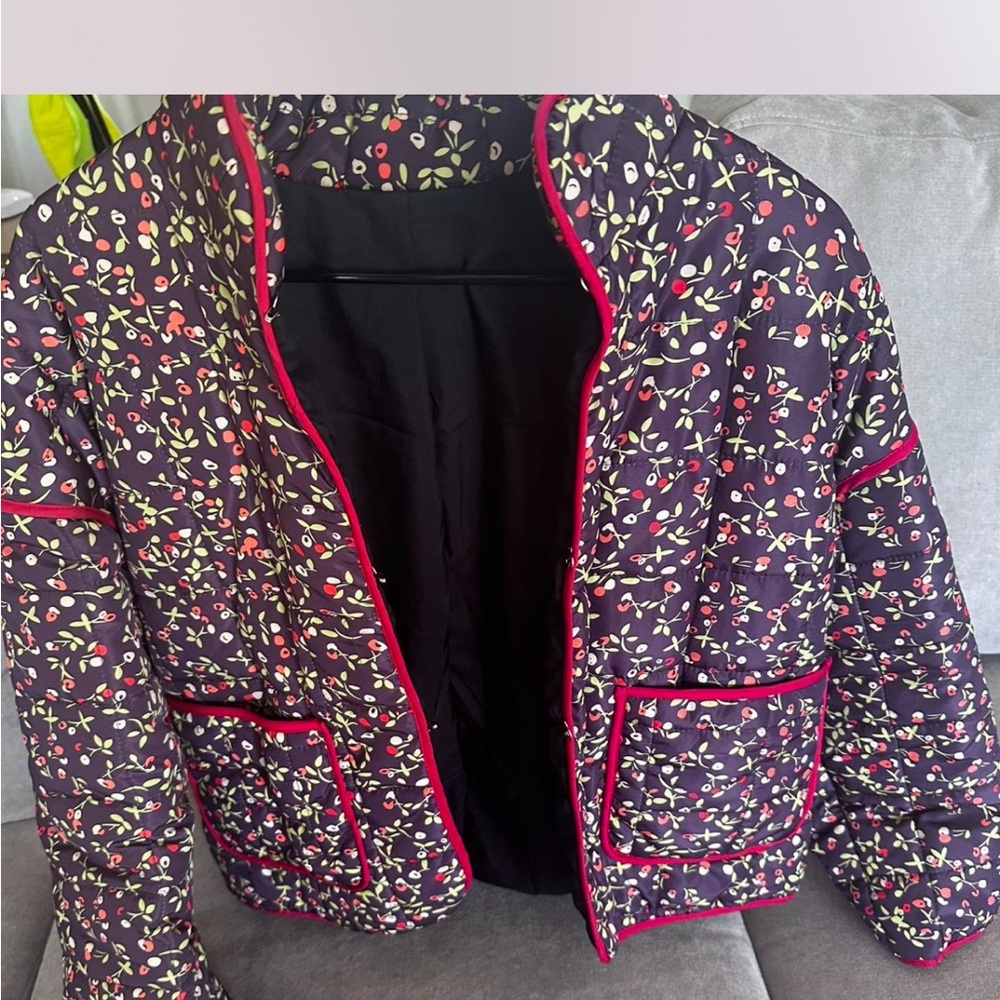 Chic Floral Puffer Jacket - Black with Red and White Details